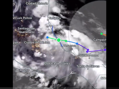 La tormenta tropical Chris tocó tierra ya en Veracruz y provocará lluvias superiores a 250 mm