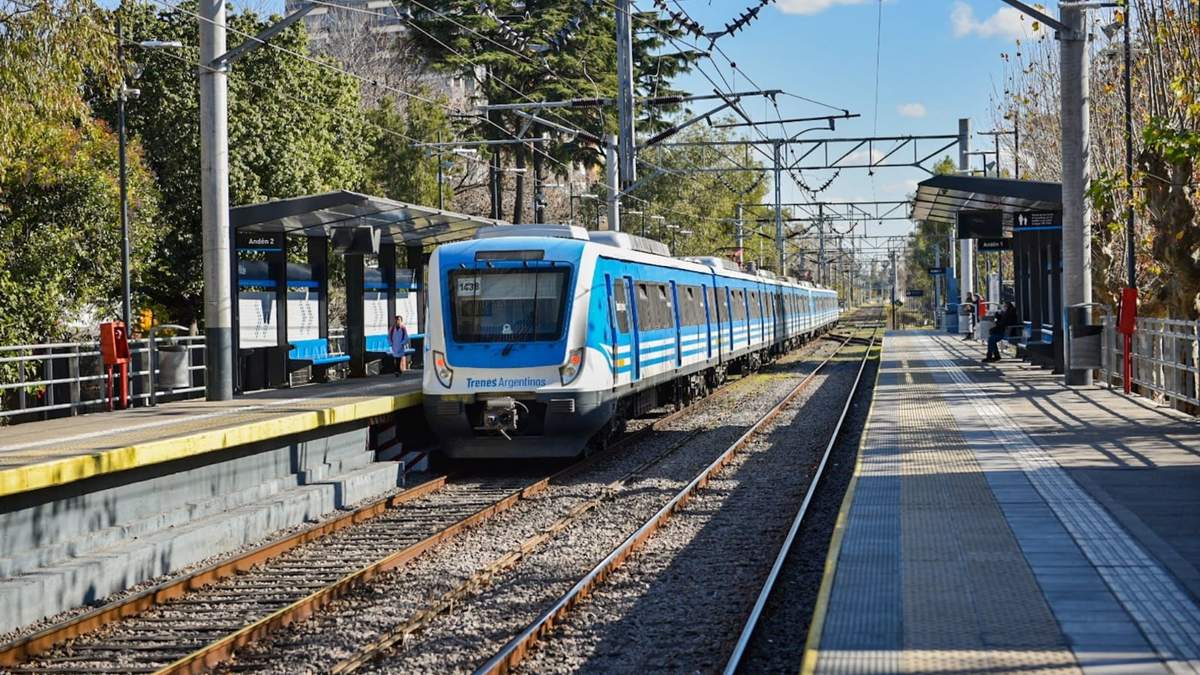 El jueves se definirá si habrá paro de trenes. Fuente: (X)