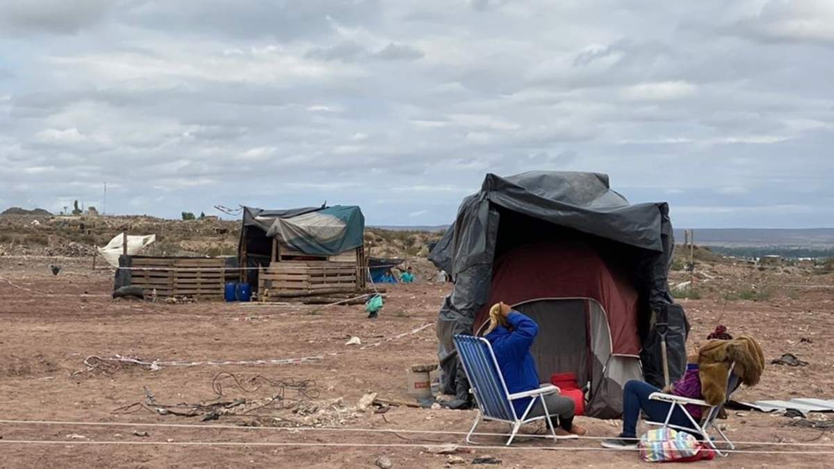 Asentamiento Casimiro Gómez en Neuquén Capital. Fuente: (Twitter)