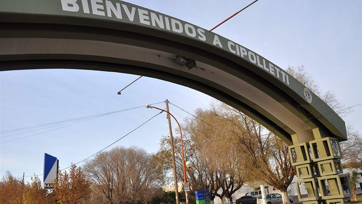 Cipolletti en vilo por los murciélagos Fuente: (Instagram)