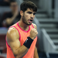Intratable: Carlos Alcaraz se metió entre los ocho mejores del ATP 500 de Pekín