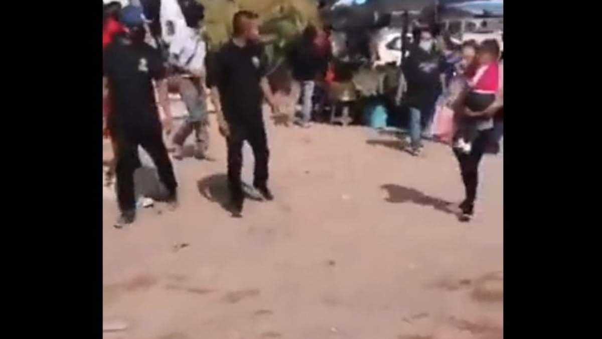 La agresión ocurrió durante una reunión