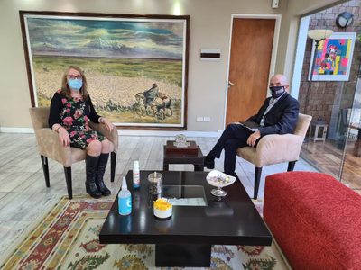 Alicia Kirchner se reunió con un secretario petrolero por la ley de inversiones hidrocarburíferas
