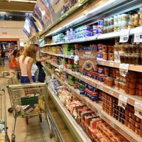 La canasta básica subió menos que la inflación durante el mes de abril
