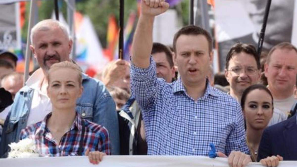 El opositor ruso Alexei Navalni en una protesta en Moscú