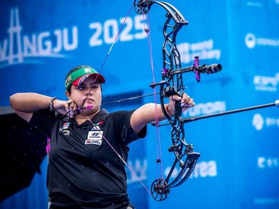 Andrea Becerra gana medalla de oro individual en Mundial de Tiro con Arco (Video)