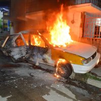 Vive Guerrero jornada violenta; asesinan a 10 e incendian cuatro autos