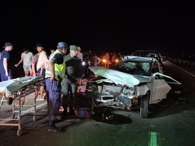 Conductor alcoholizado embistió a tres autos mientras regresaba del lago Mari Menuco