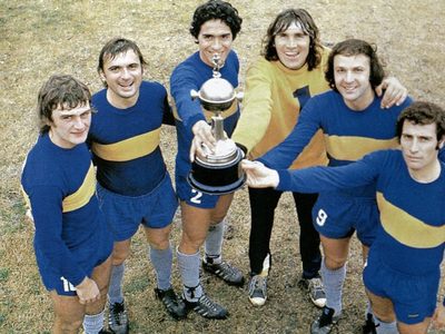El ex ídolo de Boca que está internado en terapia intensiva y preocupa su salud