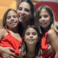 La bronca de Cinthia Fernández por lo que le tocó vivir con sus hijas