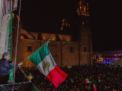 Abuchean al gobernador de Zacatecas por gritar "¡Viva la Cuarta Transformación!" (Video)