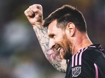 Lionel Messi se consolidó como el máximo ganador de todos los tiempos: quiénes completan la lista