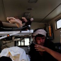 Imágenes del bombardeo a una funeraria en Yemen
