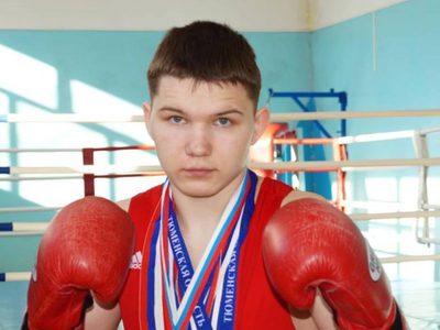 Boxeador ruso pelea contra un oso y lo mata, pero termina en cuidados intensivos