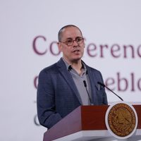 Presentan propuesta de ley para reducir a la mitad el número de trámites