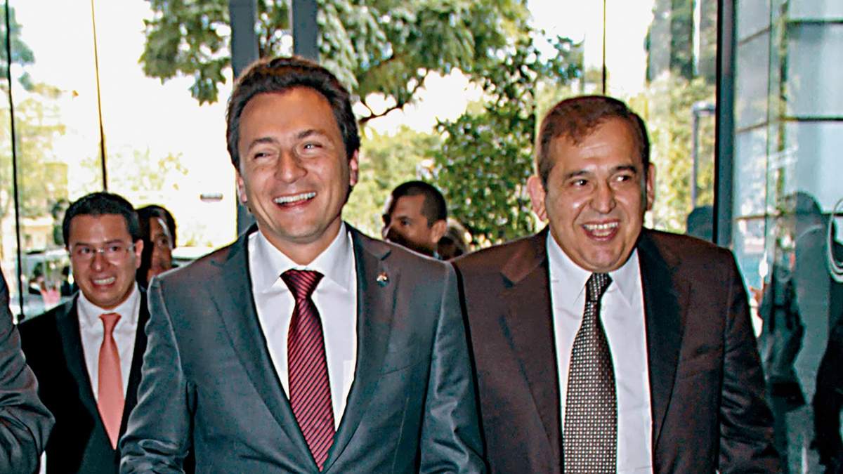 Lozoya y Ancira. Tiempo de negocios