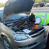 Un taxista trabajaba en Cinco Saltos con un auto robado
