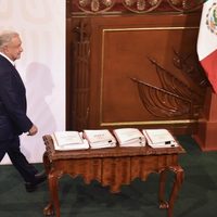 Iniciativas de AMLO: Estos órganos autónomos y reguladores desaparecerían