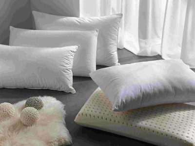 La forma fácil, casera y económica de lavar tus almohadas y dejarlas sin manchas