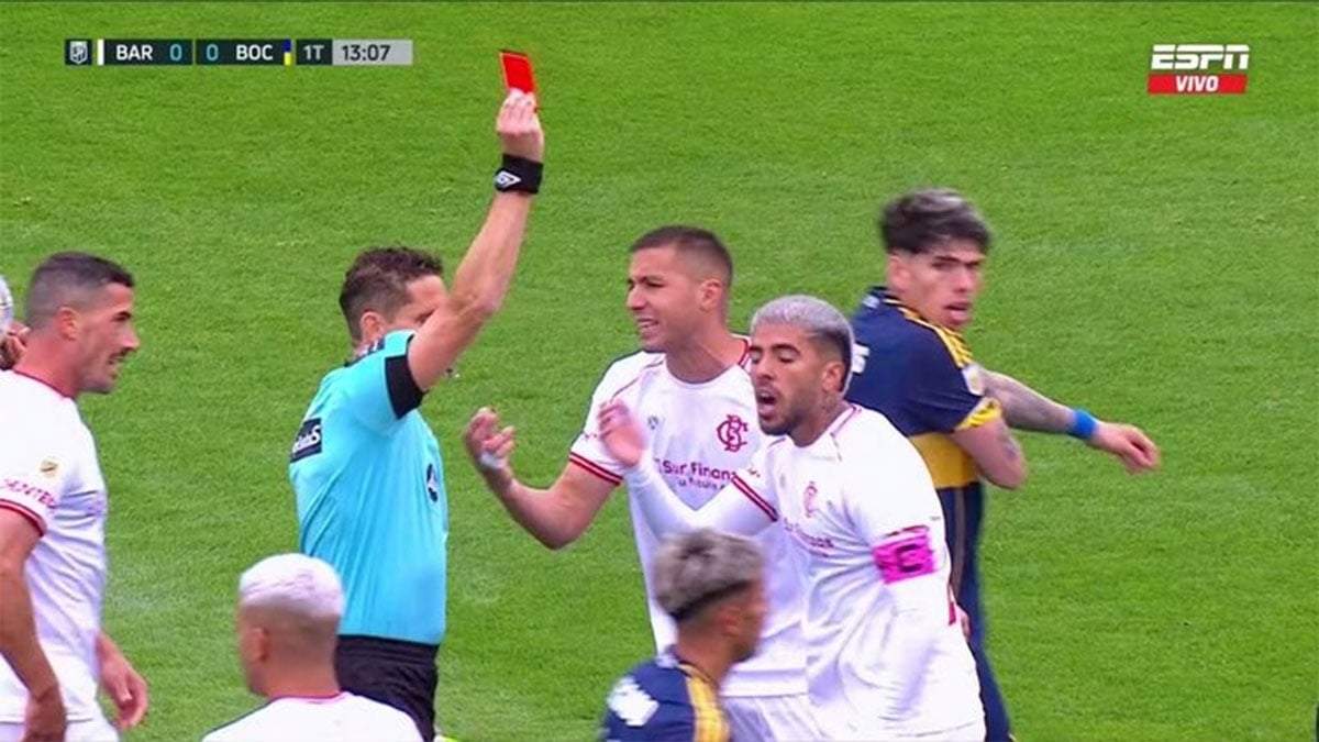 Nicolás Lamolina, "suspendido".