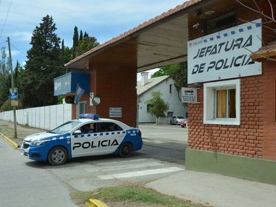 Por la cantidad de policías infectados: aumentaron los mecanismos de protección