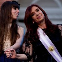 ¡Para llorar! La foto de Florencia Kirchner que conmovió: "Dicen que te recuerdo demasiado ¿y qué?"