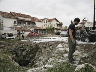 Un ataque del Ejército israelí mata a un militar libanés y hiere a otros 18 en el sur de Líbano