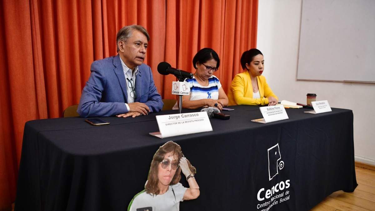 Jorge Carrasco, director de Proceso, en la conferencia sobre el caso Regina Martínez