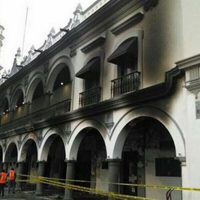 Provoca serios daños incendio en el Palacio Municipal de Veracruz
