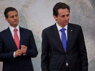 Juez tira pruebas clave de la FGR contra Lozoya