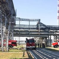 Drones ucranianos atacan una de las principales refinerías de petróleo de Rusia y provocan incendio