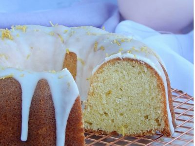 Torta de limón sin huevo, manteca ni leche: cuidá tu bolsillo con esta receta fácil y barata para la merienda