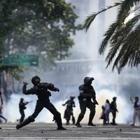 Maduro da por "resuelto" el "brote fascista" tras dos mil detenciones