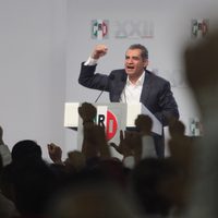 Anaya parece 'niño llorón” que no sabe cómo aclarar un enriquecimiento inexplicable: Ochoa