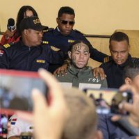 El rapero Tekashi 6ix9ine se declara culpable por posesión de drogas