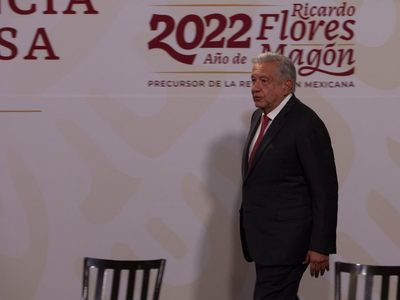AMLO: no dejaré una economía prendida de alfileres como Salinas a Zedillo