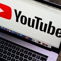 Cómo quitar los anuncios de YouTube con solo una tecla y sin pagar la versión premium