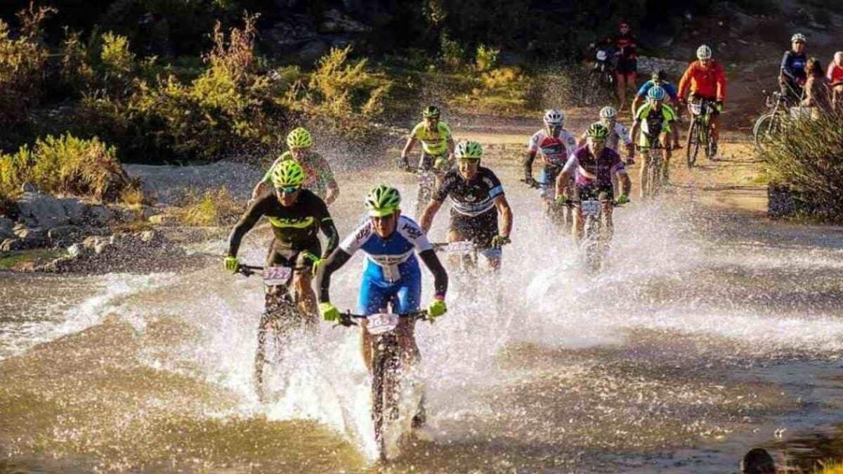 Carrera aventura en pleno desarrollo. Fuente: (Twitter)