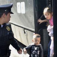 EU envió a México a 200 niños centroamericanos no acompañados, revela el NYT