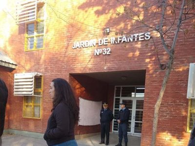 Familias del Jardín 32 apuntaron contra las autoridades del CPE por falta de contención