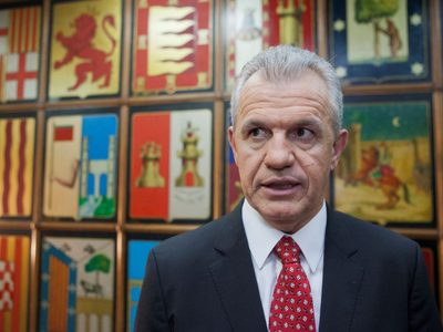 Javier Aguirre dijo que quitaría a Guillermo Ochoa de la alineación de México contra Polonia (Video)