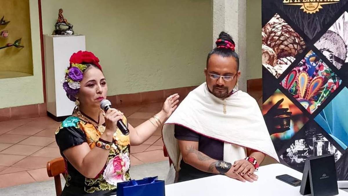 Nathanael Lorenzo Hernández y Patricia Alcara  autor e intérprete de "Chula"