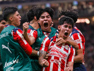 Chivas gana a Tigres y consigue la hazaña