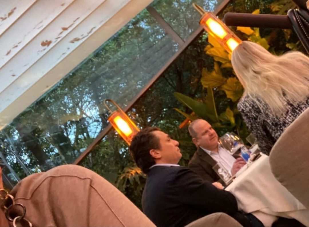 Emilio Lozoya captado en el restaurante Hunán