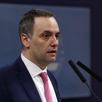Manuel Adorni: "Quedará en la conciencia de cada senador votar a favor o en contra del DNU”