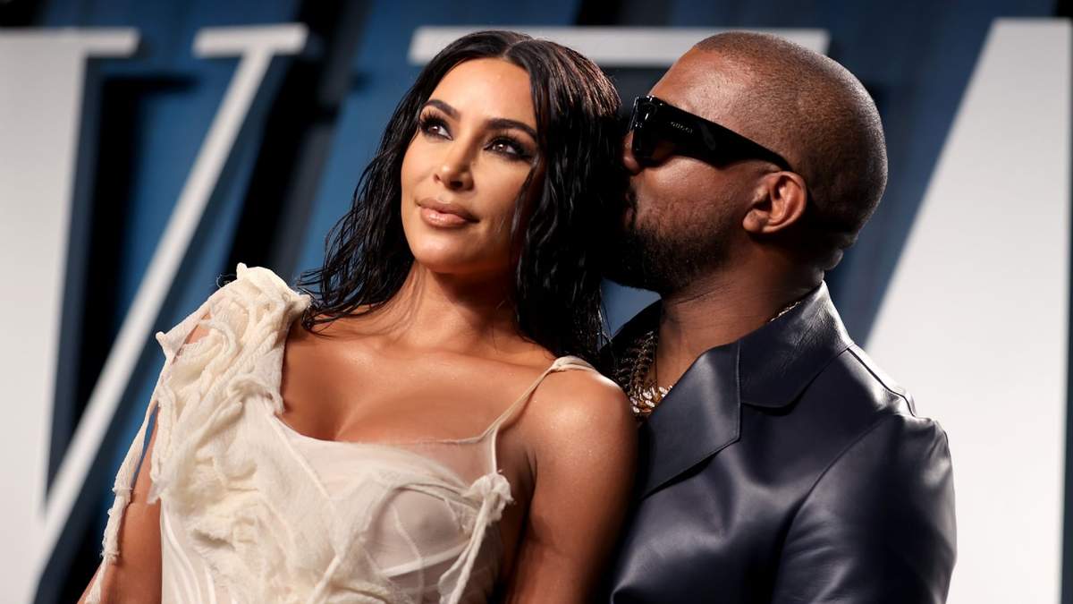 Kanye West y Kim Kardashian. Fuente: (Twitter)