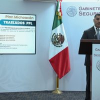 Trasladan a 25 reos de alta peligrosidad de Michoacán a penales federales: Harfuch