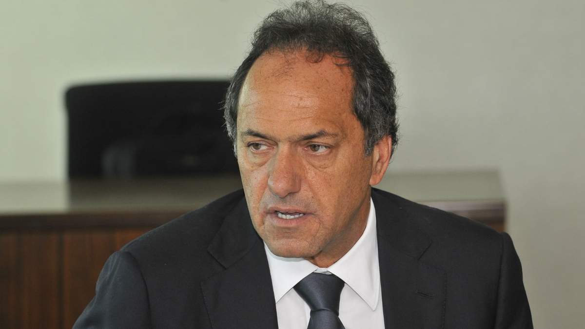 Embajador argentino en Brasil, Daniel Scioli. Fuente: (Twitter)