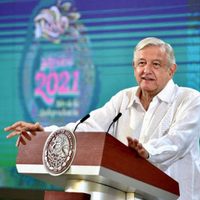 AMLO justifica incremento millonario a la GN: "Nos están ayudando muchísimo"; niega militarización