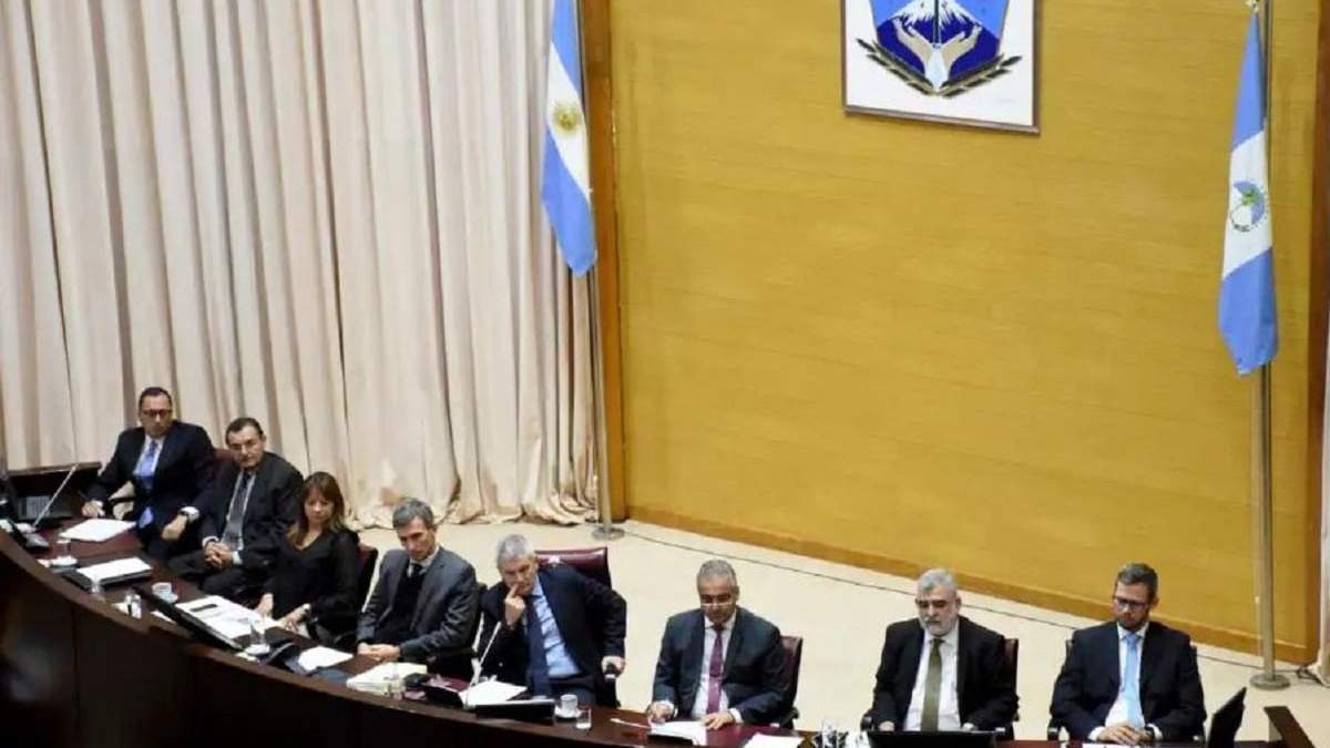 El Jury de enjuiciamiento que analiza la denuncia contra el juez Sebastián Villegas. Fuente: (Diario RN)